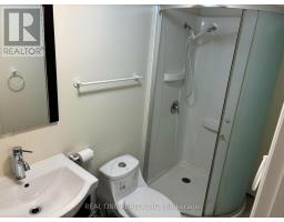 Bedroom 3 - 19 Prince William Drive, Markham, ON L3R7V5 Photo 8