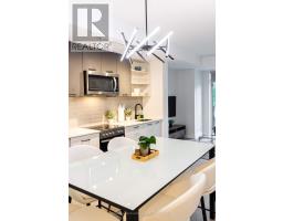 208 - 2300 St Clair Avenue W, Toronto, ON M6N0B3 Photo 13