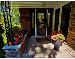 9 Allandale Drive, St  Catharines, ON L2T1V9 Photo 6