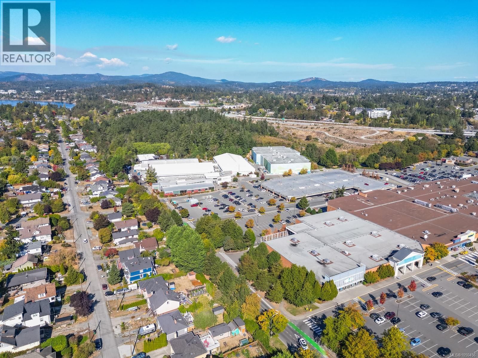 #505 1075 Tillicum Rd - 41