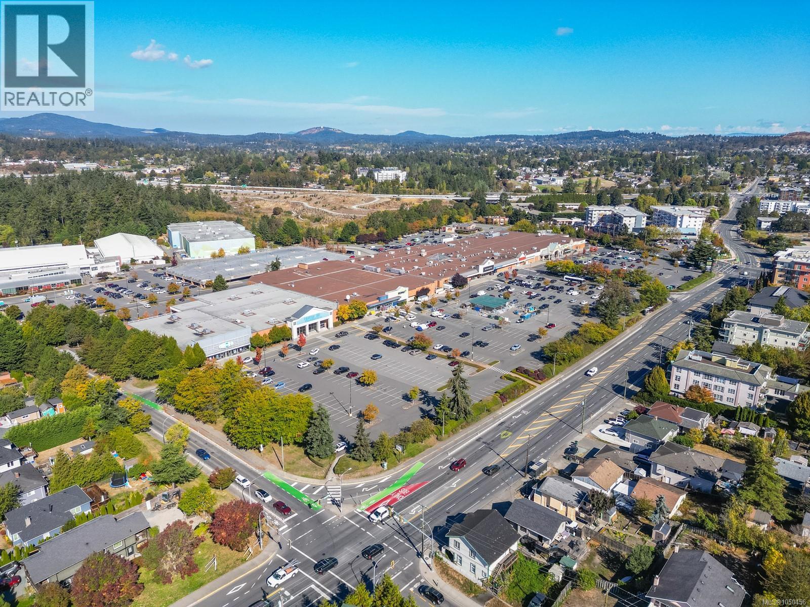 #505 1075 Tillicum Rd - 40