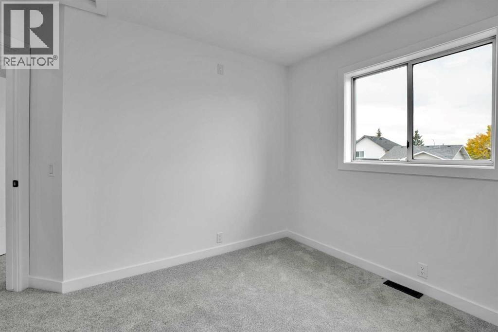 73 Martinridge Crescent NE - photo 20