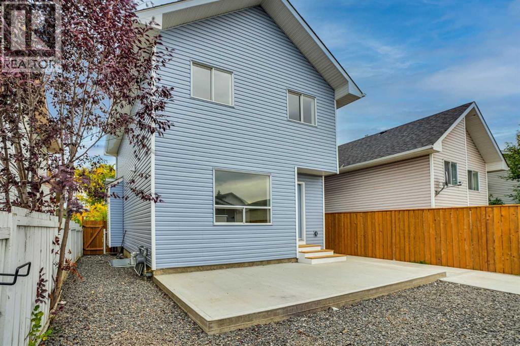 73 Martinridge Crescent NE - photo 36