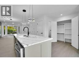 4pc Bathroom - 73 Martinridge Crescent Ne, Calgary, AB T3J3M4 Photo 12