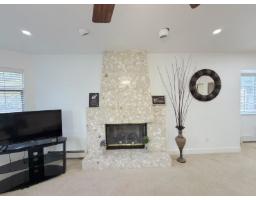 14962 96a Avenue, Surrey, BC V3R9V6 Photo 8