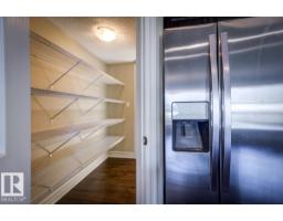 9645 Simpson Pl Nw, Edmonton, AB T6R0T8 Photo 10