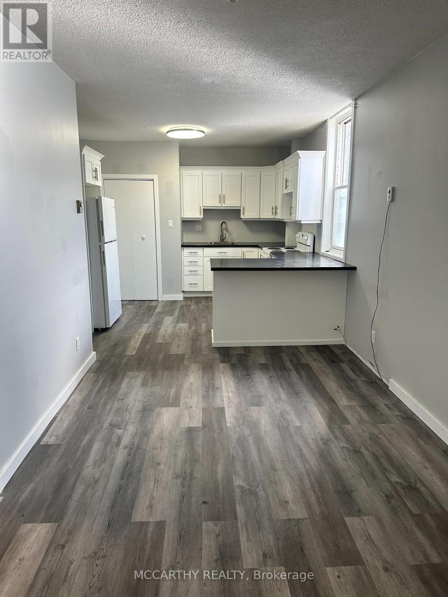 40 MAIN STREET E, Southgate — photo 4