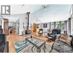 5160 & 5156 52nd Street, Caroline, AB T0M0M0 Photo 19