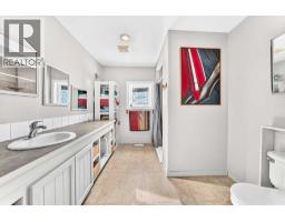 5160 & 5156 52nd Street, Caroline, AB T0M0M0 Photo 24