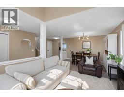 122 Sceptre Close Nw, Calgary, AB T3L1Y2 Photo 13