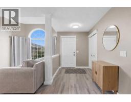 Bedroom - 122 Sceptre Close Nw, Calgary, AB T3L1Y2 Photo 9