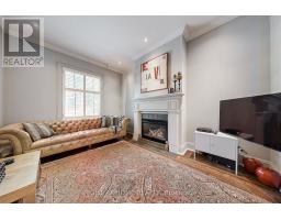 Primary Bedroom - Main - 440 Sackville Street, Toronto, ON M4X1T2 Photo 6