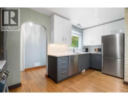 Laundry room - 1 Kelwood Place Sw, Calgary, AB T3E4A2 Photo 9