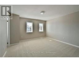 110 Arnold Marshall Boulevard, Haldimand, ON N3W0B9 Photo 14