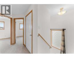 108 Everstone Rise Sw, Calgary, AB T2Y4J7 Photo 15