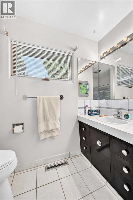 2022 Redwood Crescent SE - photo 13