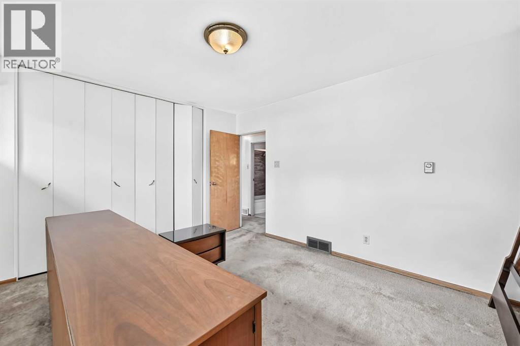 2022 Redwood Crescent SE - photo 9