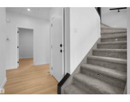 Bedroom 4 - 987 Elderberry Ld Nw, Edmonton, AB T6M3J7 Photo 8