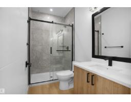 987 Elderberry Ld Nw, Edmonton, AB T6M3J7 Photo 9
