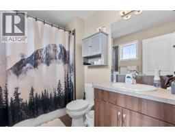 534 River Heights Crescent, Cochrane, AB T4C0T8 Photo 28
