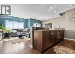 Bedroom - 534 River Heights Crescent, Cochrane, AB T4C0T8 Photo 9