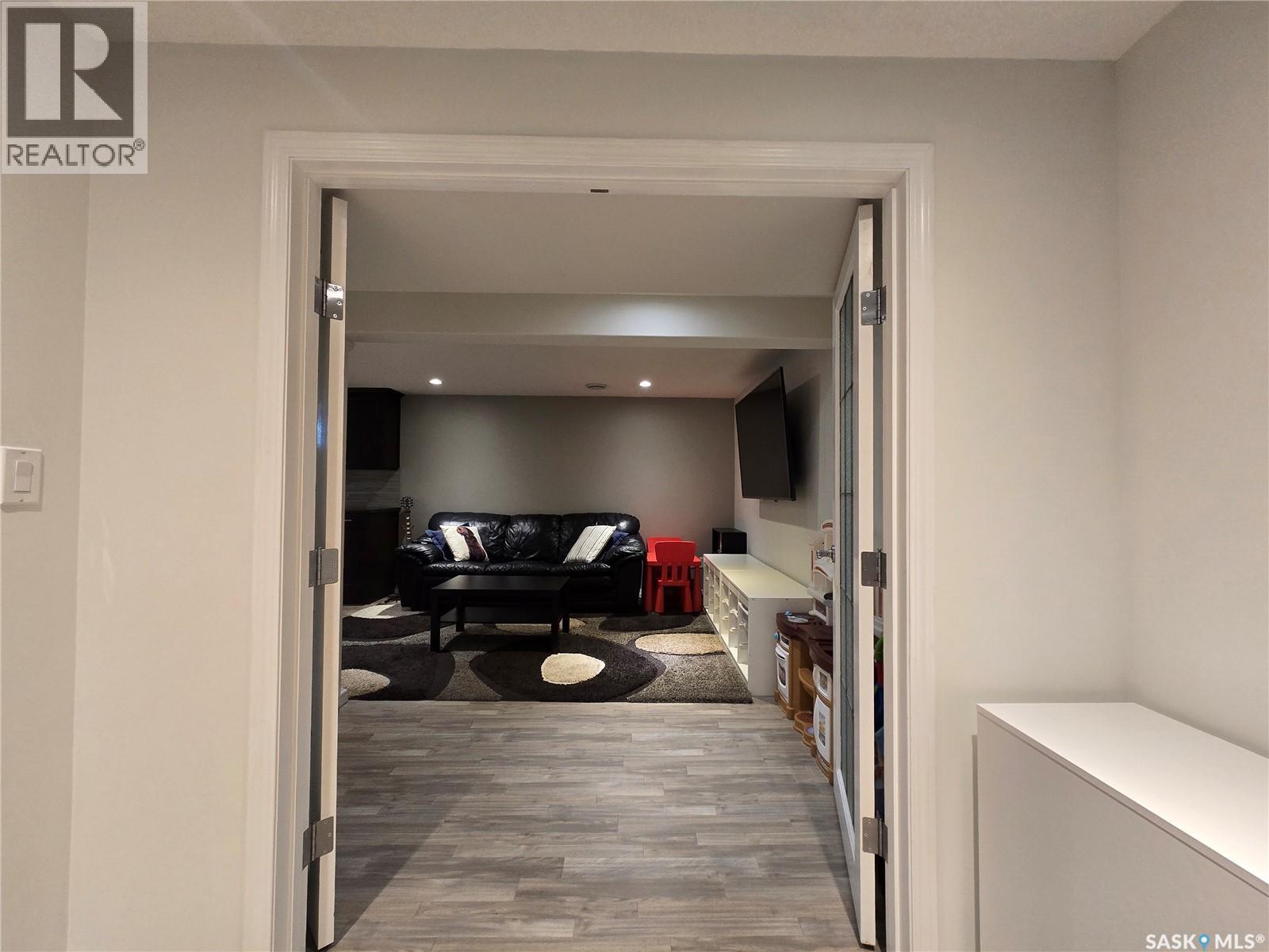 37 Dunning CRESCENT - 28