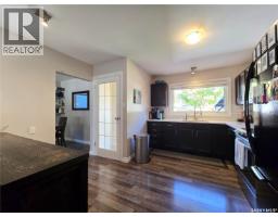 4pc Bathroom - 37 Dunning Crescent, Saskatoon, SK S7J2S6 Photo 13