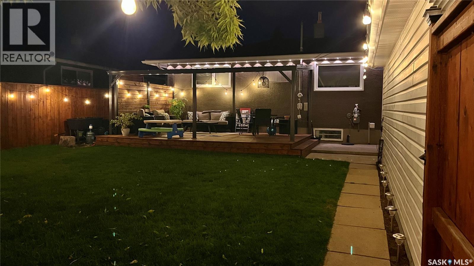 37 Dunning CRESCENT - 60