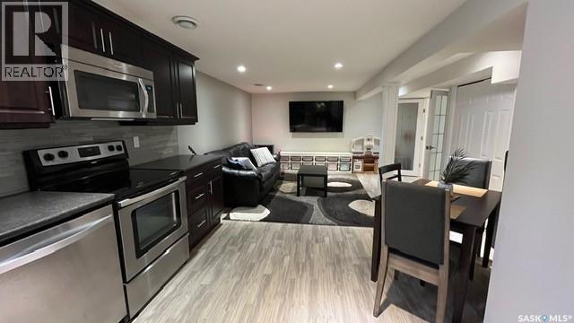 37 Dunning CRESCENT - 31