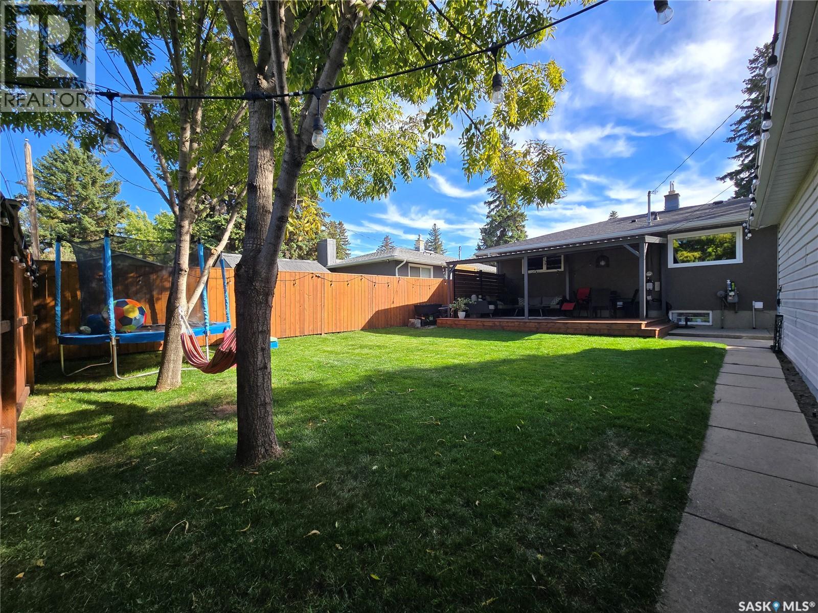 37 Dunning CRESCENT - 61