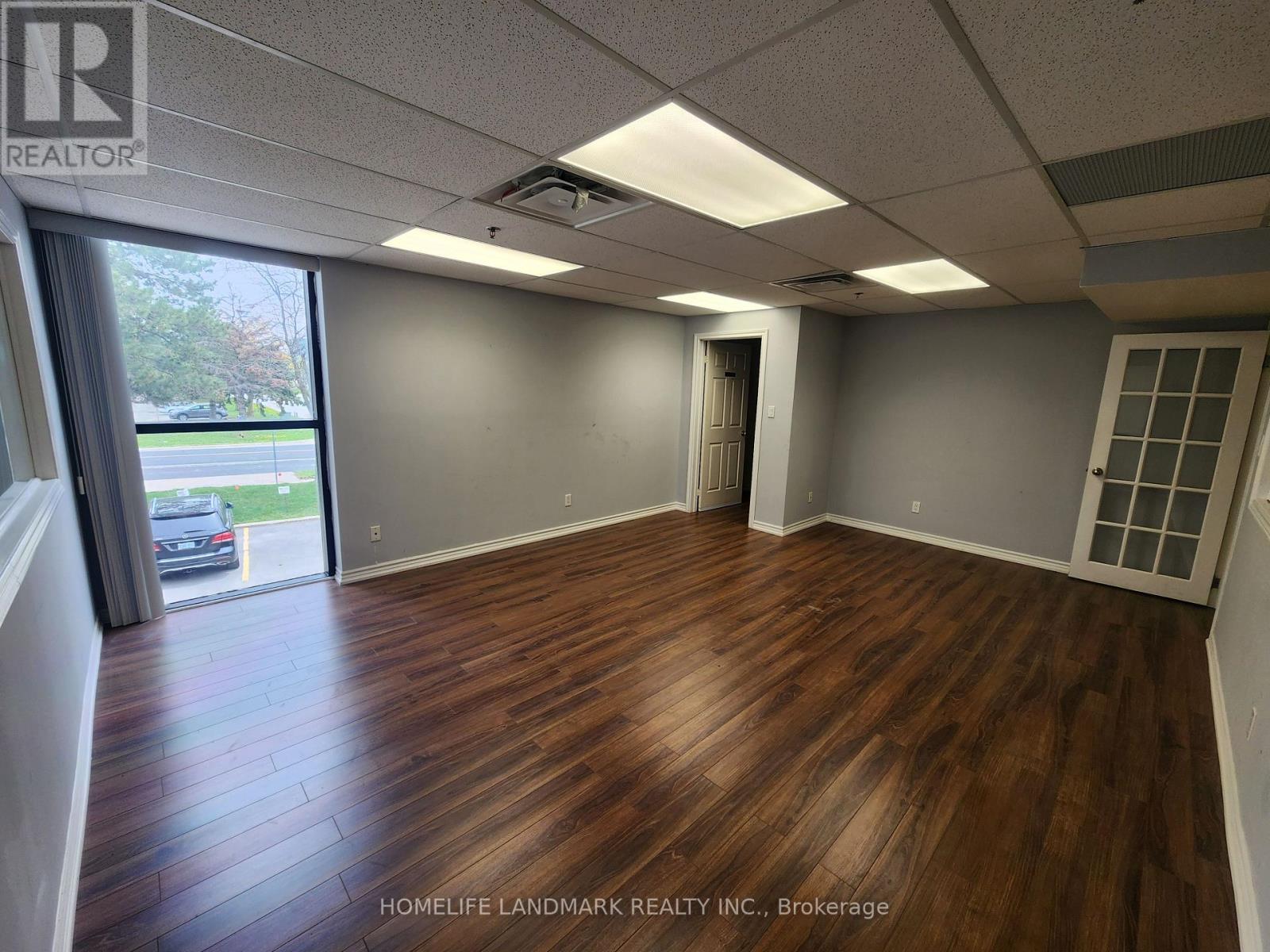 2A - 160 WEST BEAVER CREEK ROAD, Richmond Hill (Beaver Creek Business Park) — photo 4