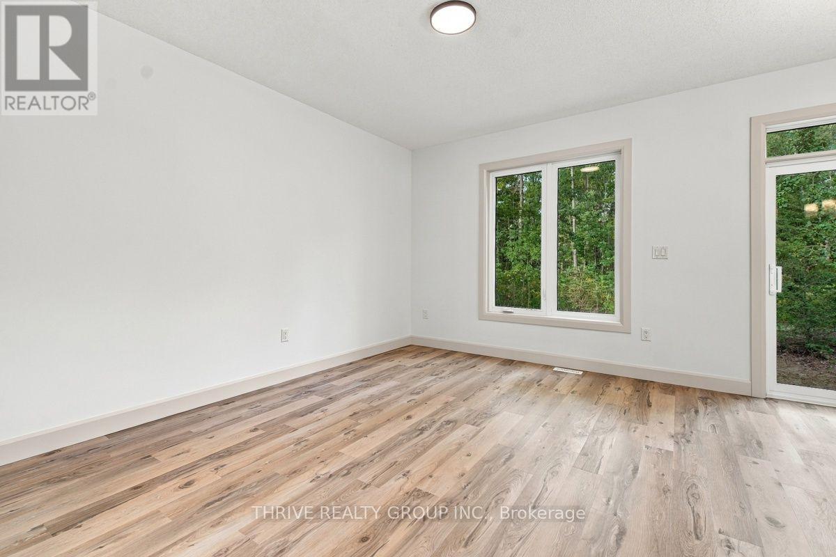 9 - 279 HILL STREET, Central Elgin (Port Stanley) — photo 6