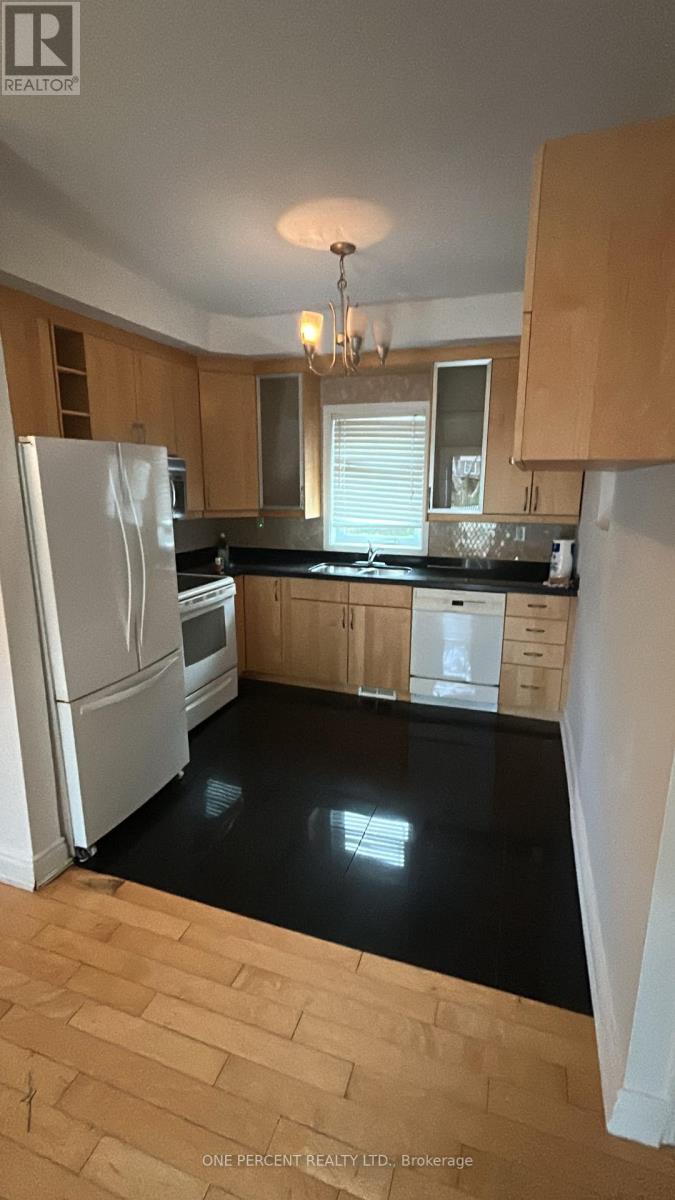 (MAIN) - 2B DORNFELL STREET, Toronto (Newtonbrook West) — photo 3