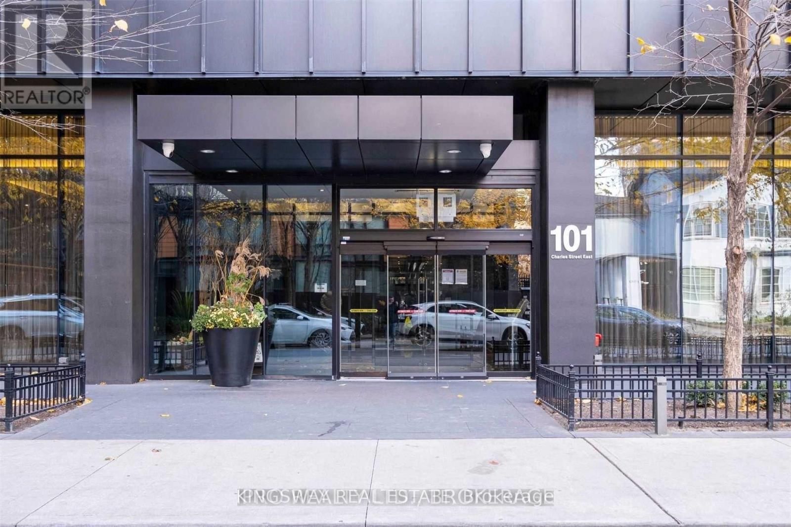 4105 - 101 CHARLES STREET E, Toronto (Church-Yonge Corridor) — photo 3