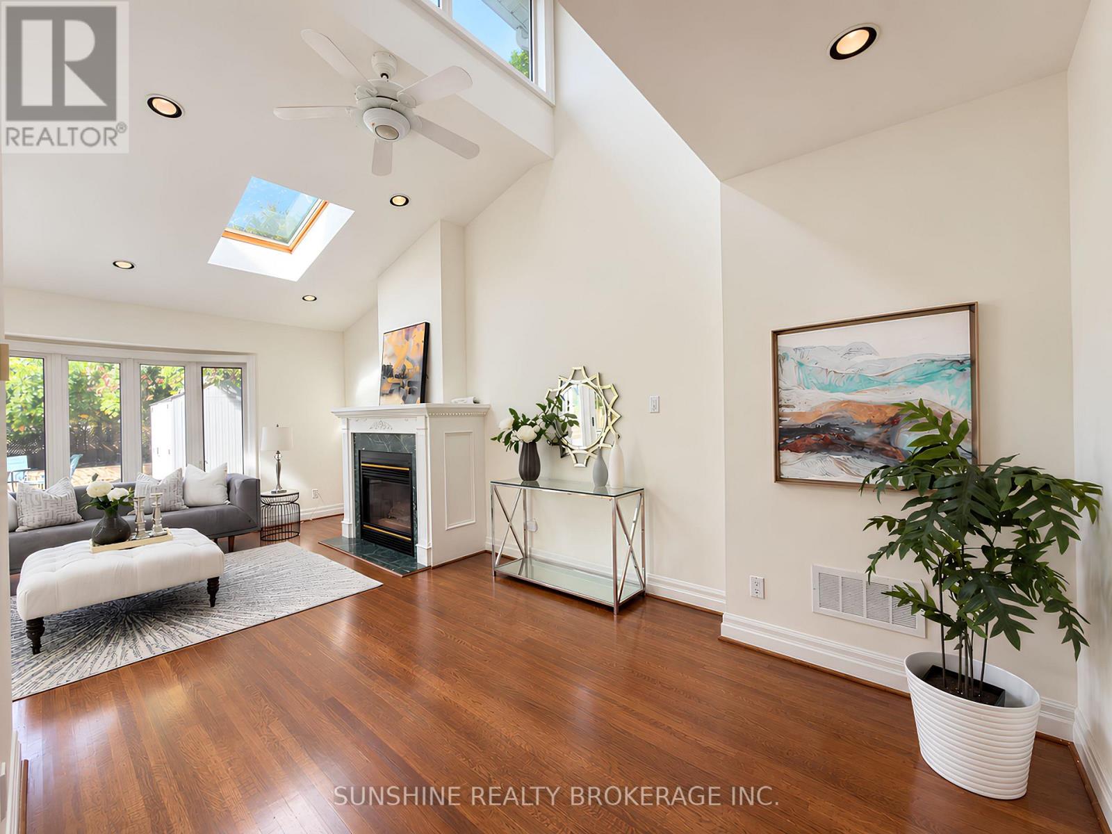 48 BELLBURY CRESCENT - 14