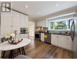 Kitchen - 48 Bellbury Crescent, Toronto, ON M2J2J8 Photo 10