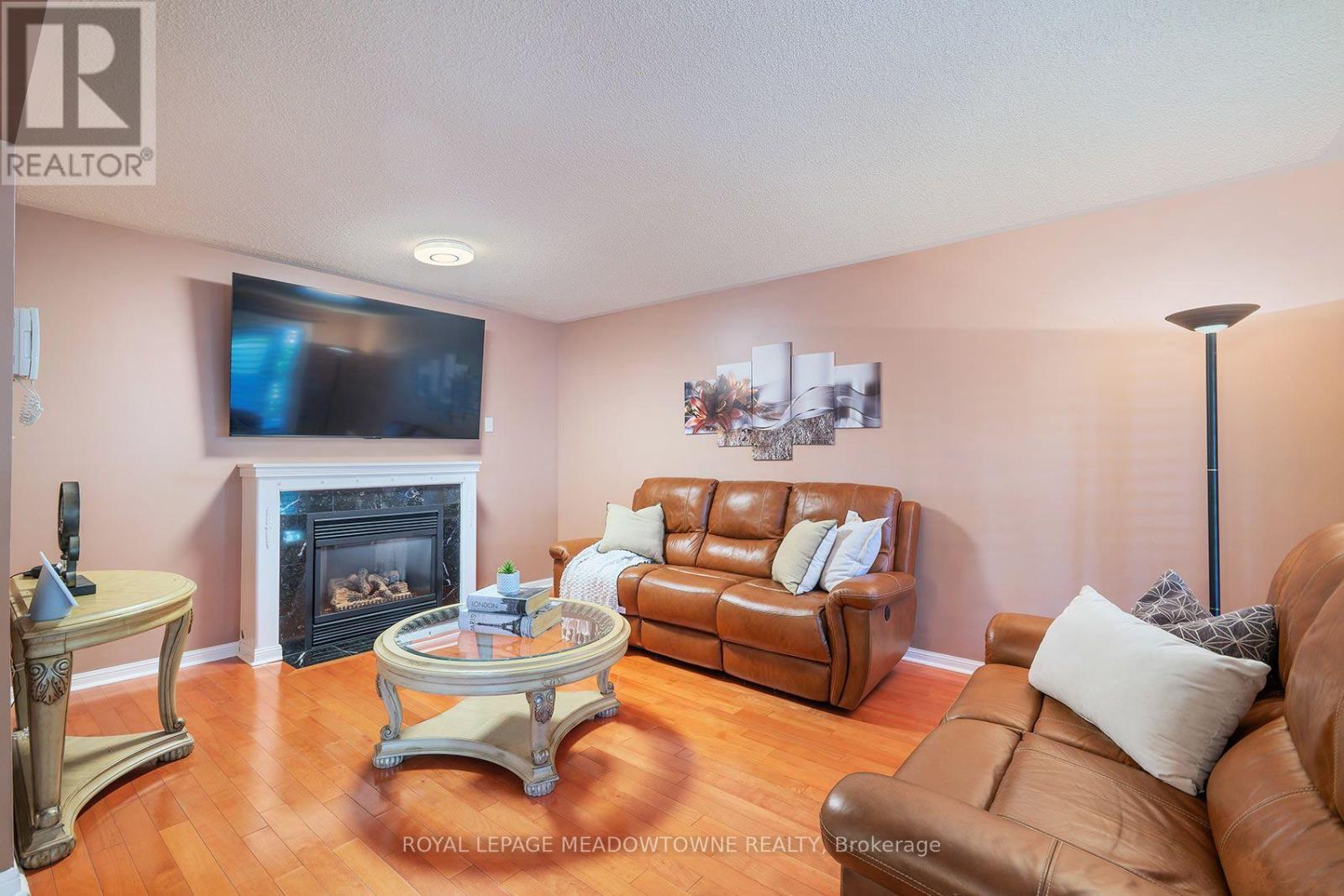 43 THORPE CRESCENT, Brampton (Fletcher's Meadow) — photo 8