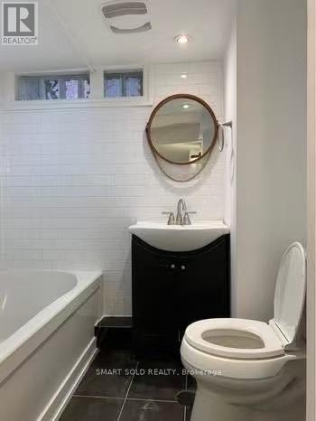 LOWER - 370 DELAWARE AVENUE, Toronto (Dovercourt-Wallace Emerson-Junction) — photo 6