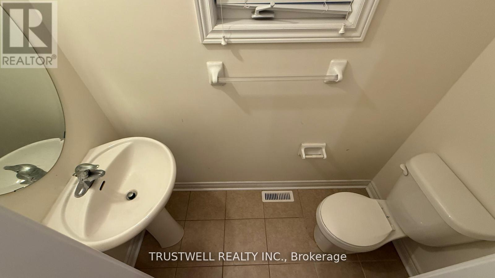 54 BUSCH AVENUE, Markham (Berczy) — photo 6