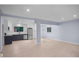7501 95 Av Nw, Edmonton, AB T6C1X4 Photo 11