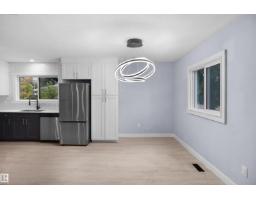 7501 95 Av Nw, Edmonton, AB T6C1X4 Photo 15