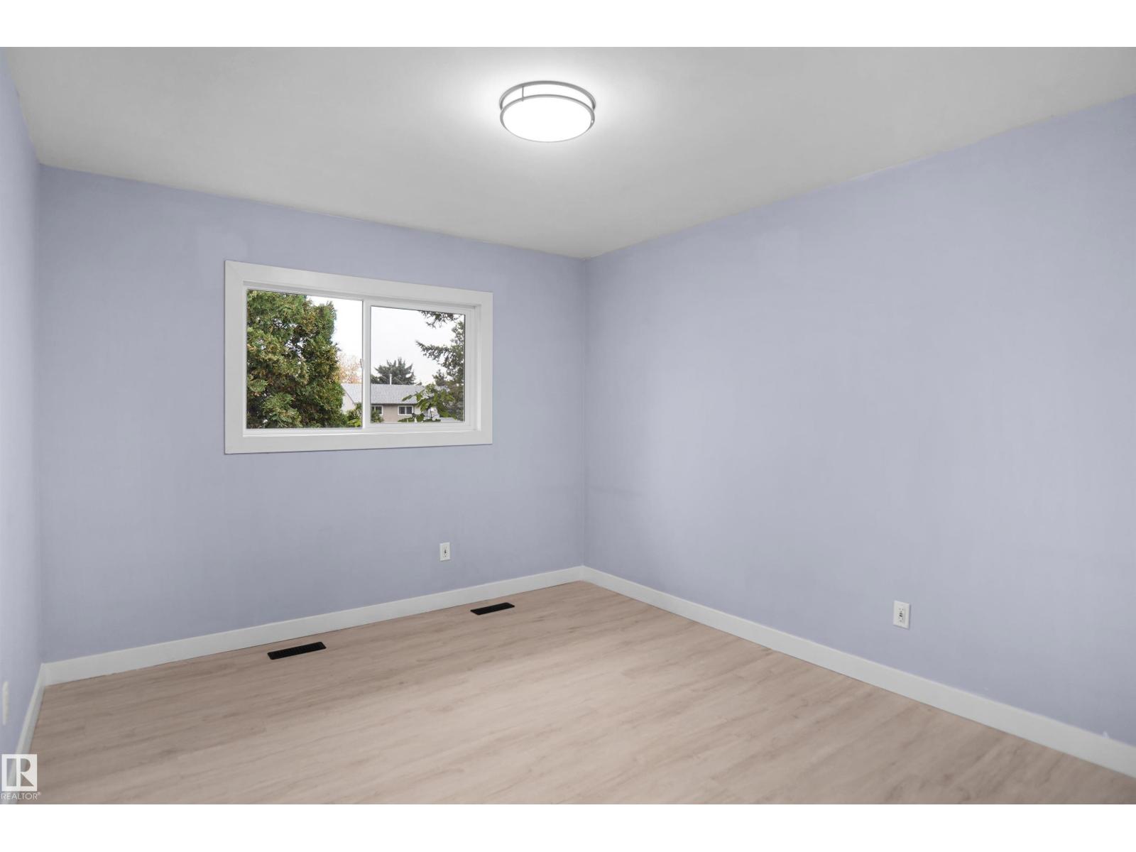 7501 95 AV NW - 22