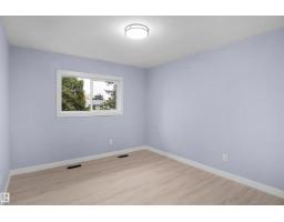 7501 95 Av Nw, Edmonton, AB T6C1X4 Photo 22