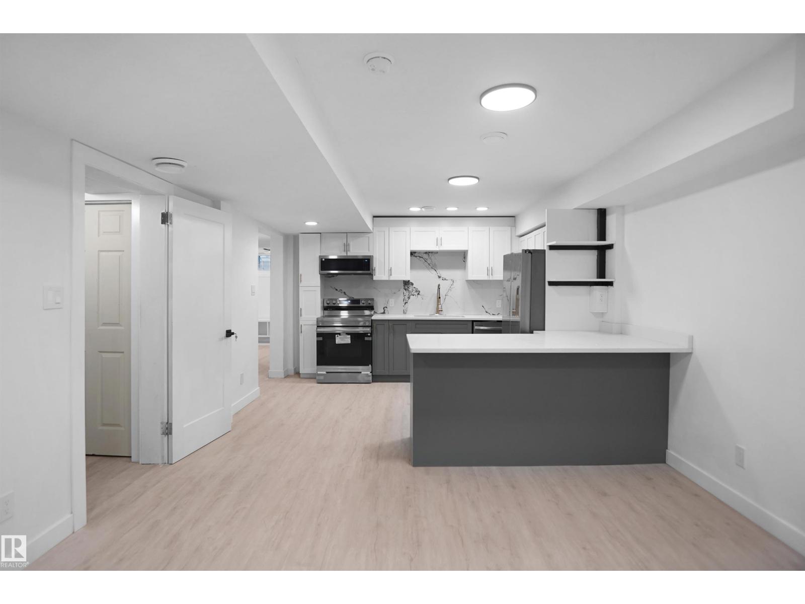 7501 95 AV NW - 49