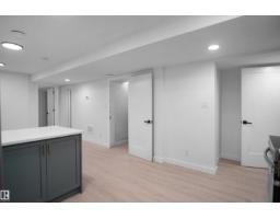 7501 95 Av Nw, Edmonton, AB T6C1X4 Photo 55