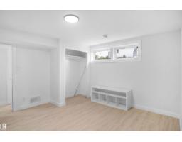 7501 95 Av Nw, Edmonton, AB T6C1X4 Photo 44