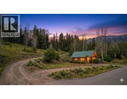 2131 Highway 3 Highway, Fernie, BC V0B1M5 Photo 8