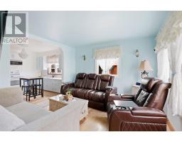 Foyer - 60 Dennis St, Sault Ste  Marie, ON P6A2W9 Photo 6