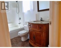 47a Court Street, North Sydney, NS B2A2X8 Photo 17