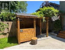 76 Ferris Road, Toronto, ON M4B1G4 Photo 38